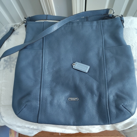 Coach Handbags - Coach Authentic Blue Leather Shoulder Bag With Crossbody Strap